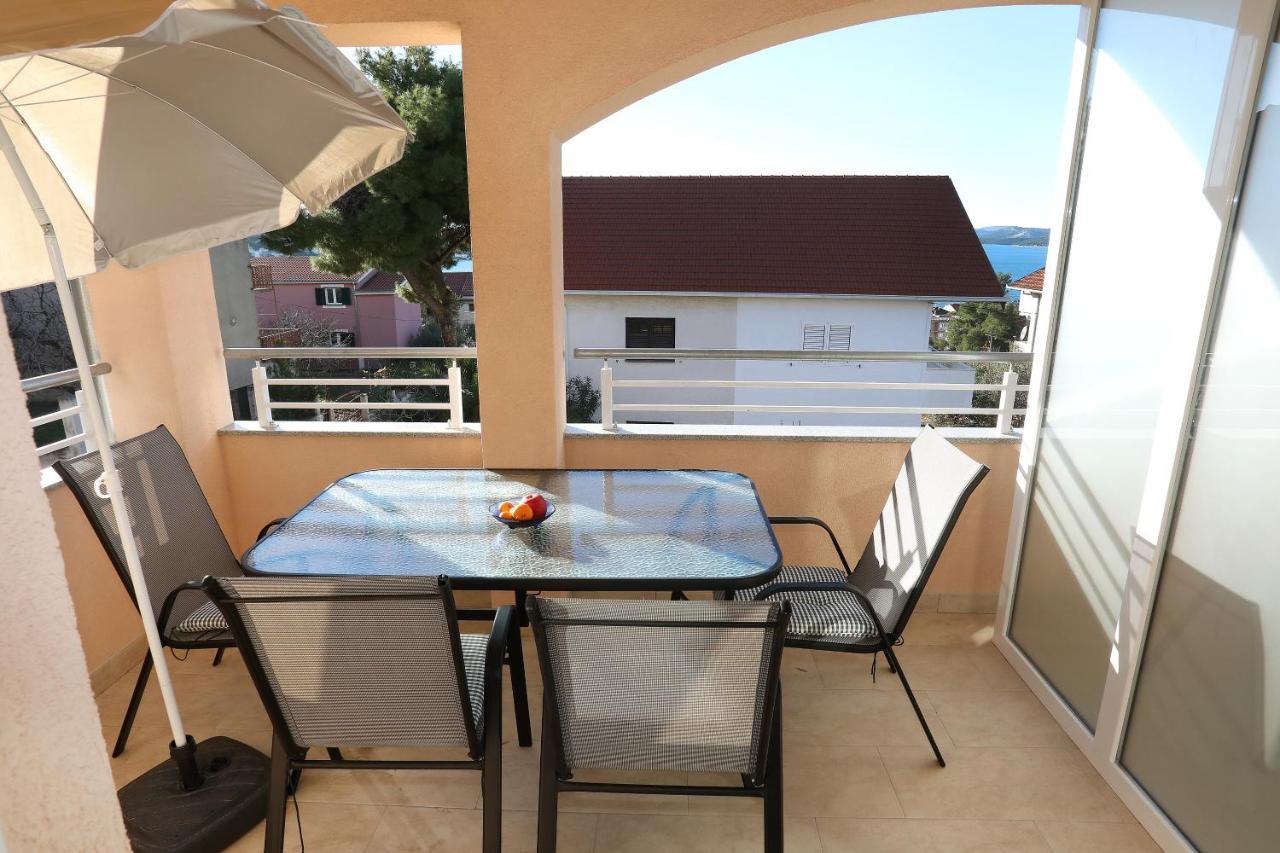 Villa Stella Trogir Exteriör bild