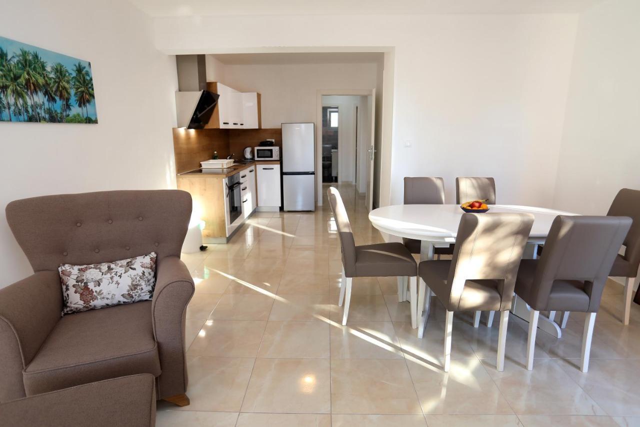Villa Stella Trogir Exteriör bild