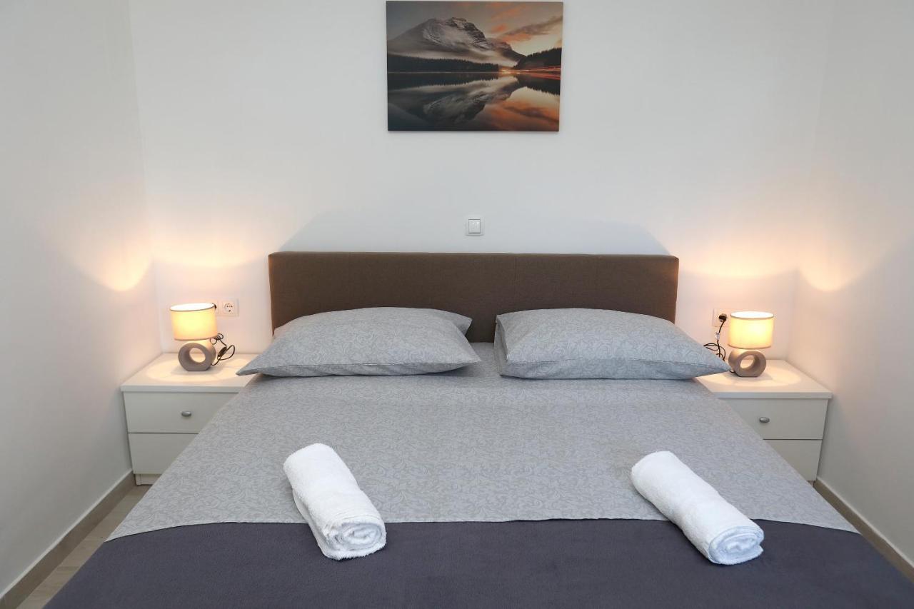 Villa Stella Trogir Exteriör bild